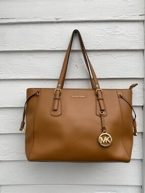 Michael Kors Voyager Acorn Tan Leather Tote Bag